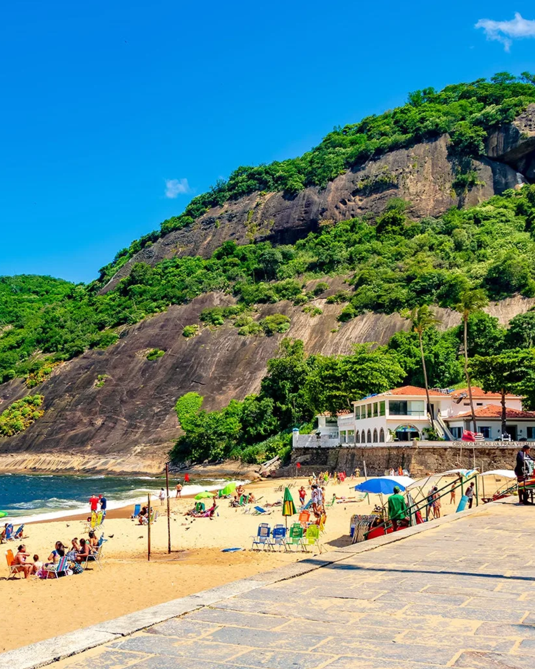 Vista da Praia Vermelha aos pés do Pão de Açúcar